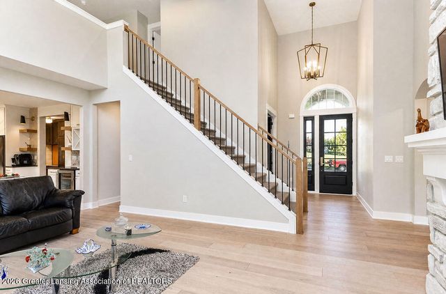 6080 Southridge Road, East Lansing, MI 48823