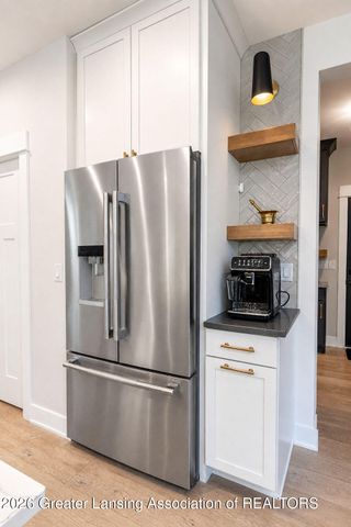 6080 Southridge Road, East Lansing, MI 48823