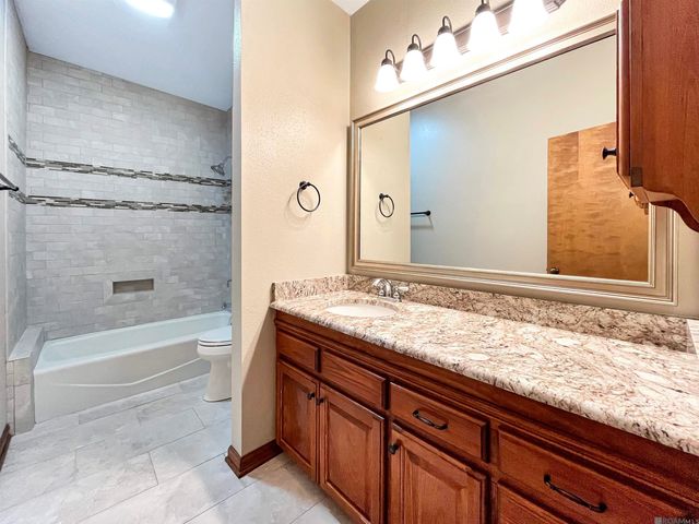 14031 Gattinburg Ave, Baton Rouge, LA 70817