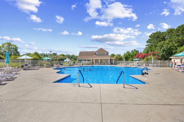 1016 Castle Rock Ct., Murrells Inlet, SC 29576