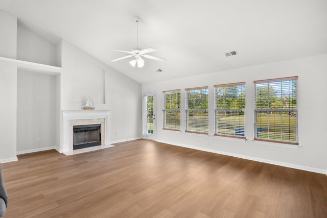1016 Castle Rock Ct., Murrells Inlet, SC 29576