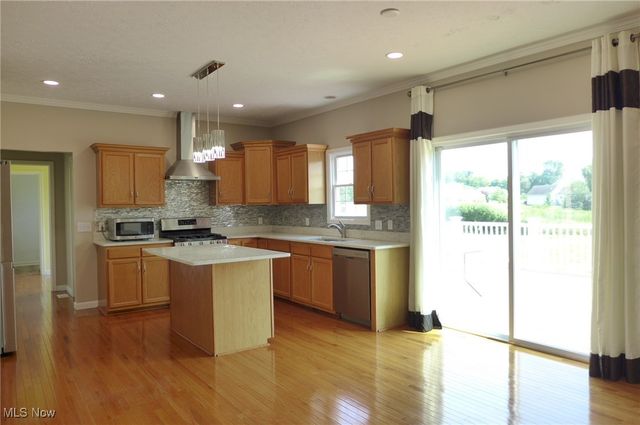 35160 Spatterdock Lane, Solon, OH 44139