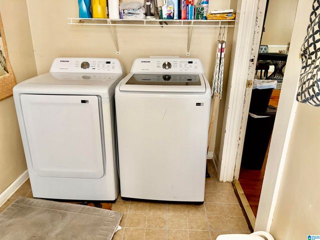1430 BERKLEY AVENUE, Bessemer, AL 35020