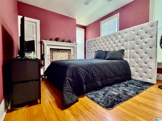 1430 BERKLEY AVENUE, Bessemer, AL 35020
