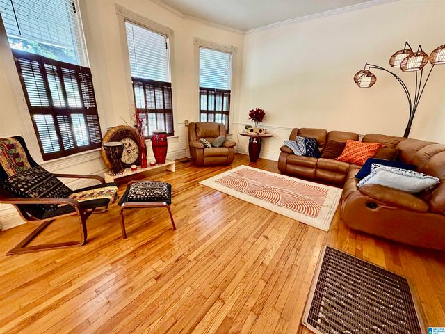 1430 BERKLEY AVENUE, Bessemer, AL 35020