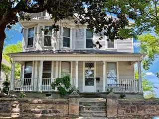 1430 BERKLEY AVENUE, Bessemer, AL 35020