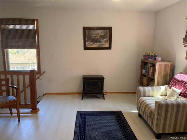 13 Hartung Road, Highland Lake, NY 12743