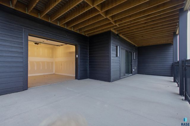 2730 N Swan Cir Circle, Tea, SD 57064