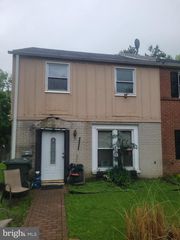 1 ETHAN ALLEN CT, Newark, DE 19711