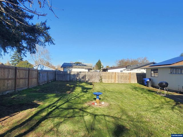 1671 Weigart Ct NE, Salem, OR 97305