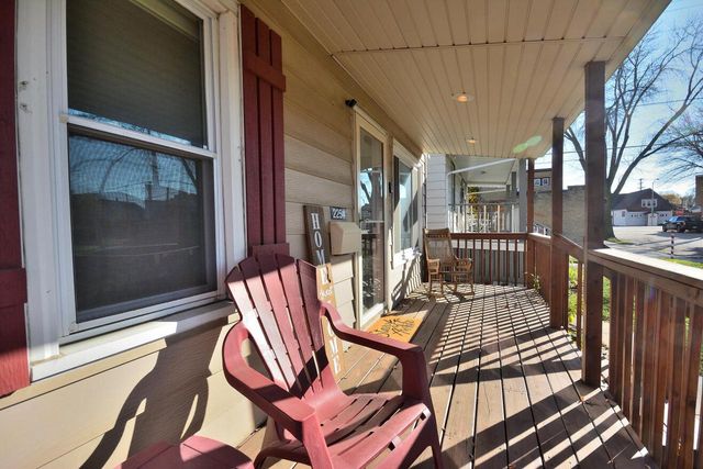 2254 S 61st STREET, West Allis, WI 53219