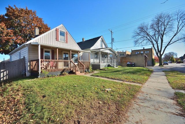 2254 S 61st STREET, West Allis, WI 53219