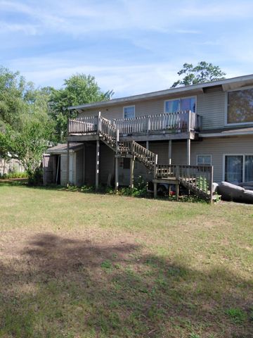 1670 Vine Avenue, Muskegon Twp, MI 49442