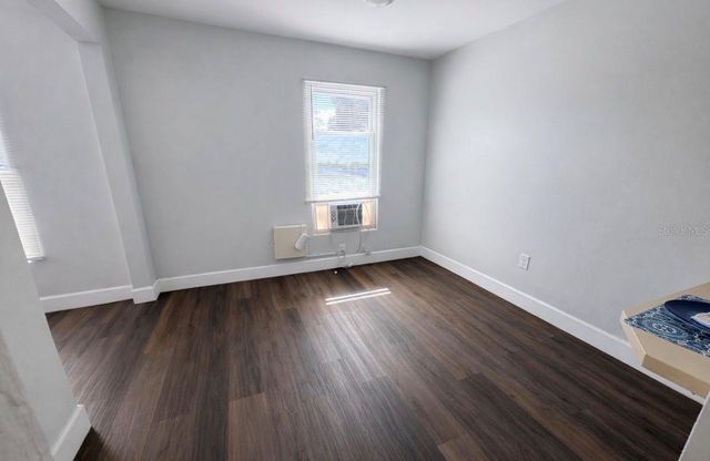 3901 6TH STREET S 4, St Petersburg, FL 33705