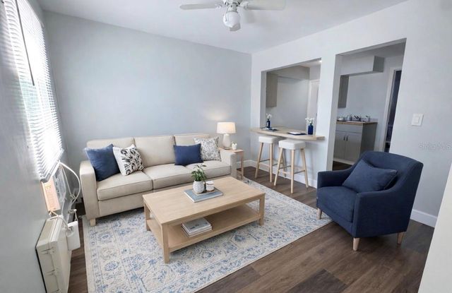 3901 6TH STREET S 4, St Petersburg, FL 33705