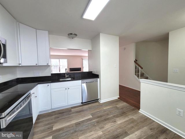 13689 WILDFLOWER LN, Clifton, VA 20124