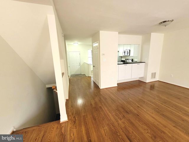 13689 WILDFLOWER LN, Clifton, VA 20124