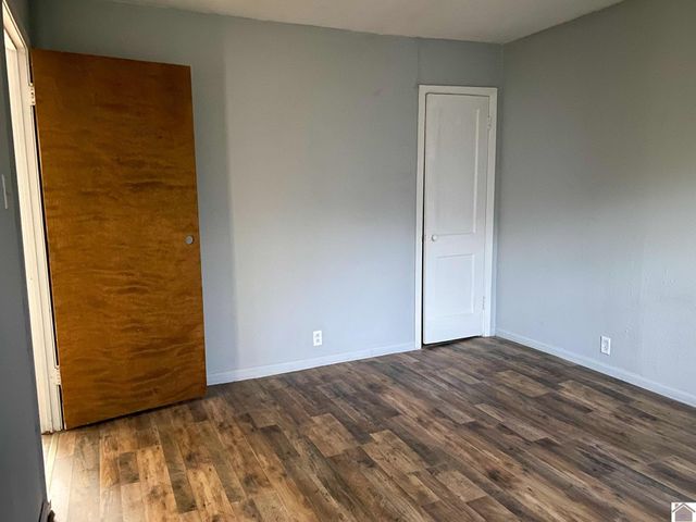 32 John May Ln, Hardin, KY 42048