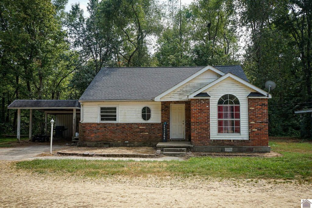 32 John May Ln, Hardin, KY 42048
