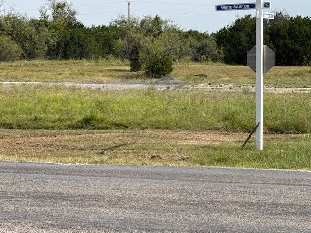 1015 White Bluff Drive, Whitney, TX 76692