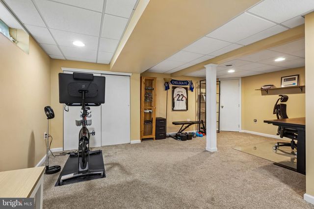 702 PARRY BLVD, Cinnaminson, NJ 08077