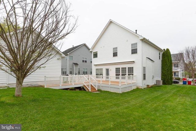341 BULLSKIN ST, Charles Town, WV 25414