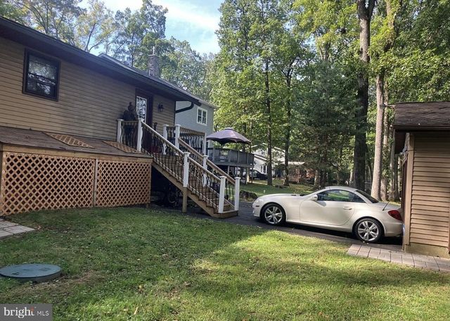 3725 OAKLAND RD, Bethlehem, PA 18020