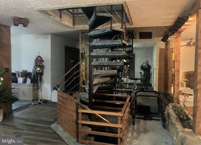 3725 OAKLAND RD, Bethlehem, PA 18020