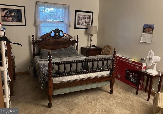 3725 OAKLAND RD, Bethlehem, PA 18020