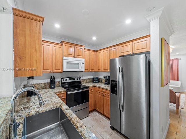 1761-1763 NE 52nd Street, Fort Lauderdale, FL 33334