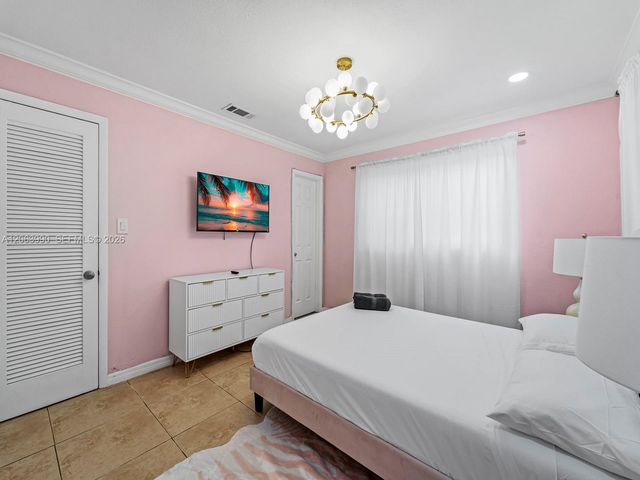 1761-1763 NE 52nd Street, Fort Lauderdale, FL 33334