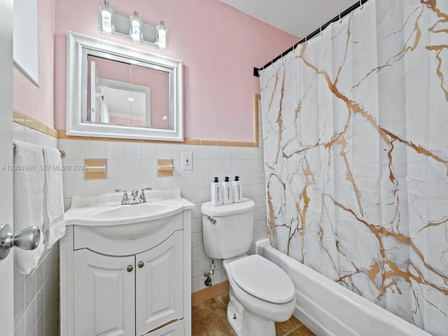 1761-1763 NE 52nd Street, Fort Lauderdale, FL 33334