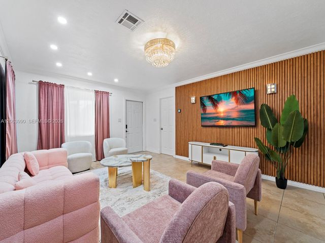 1761-1763 NE 52nd Street, Fort Lauderdale, FL 33334