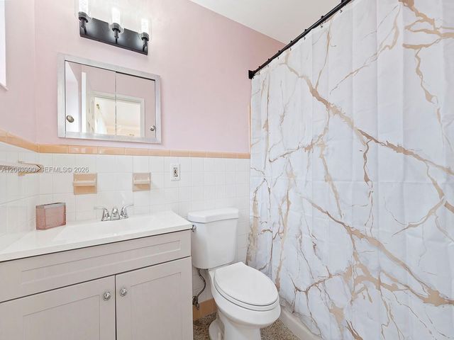 1761-1763 NE 52nd Street, Fort Lauderdale, FL 33334