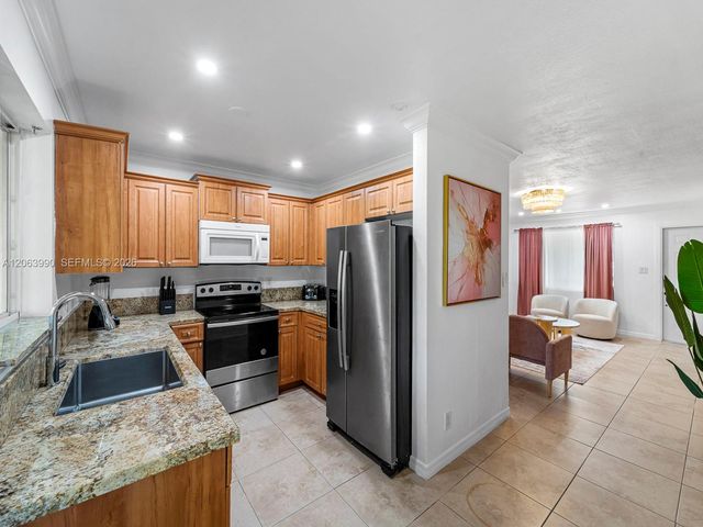 1761-1763 NE 52nd Street, Fort Lauderdale, FL 33334