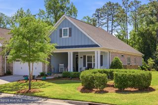 4233 Moorland Lane, Wilmington, NC 28409