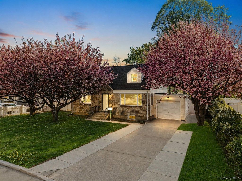 355 Sylvan Lane, Westbury, NY 11590