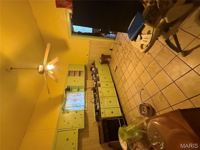 1215 E 6th Street, Alton, IL 62002