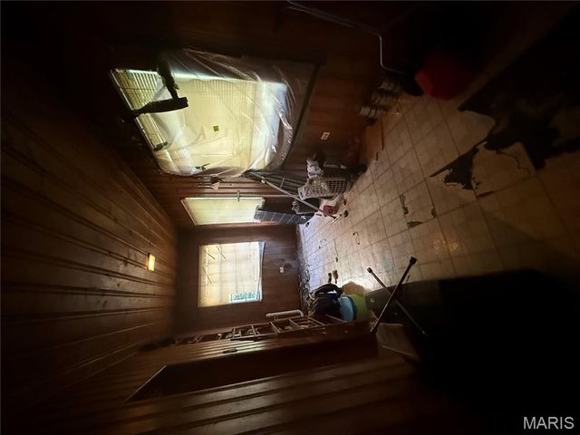 1215 E 6th Street, Alton, IL 62002