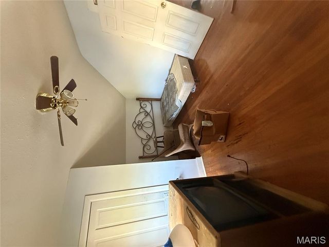 1215 E 6th Street, Alton, IL 62002