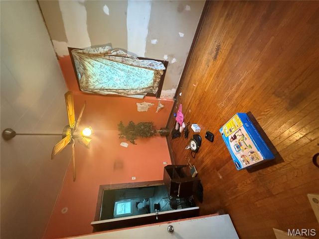 1215 E 6th Street, Alton, IL 62002