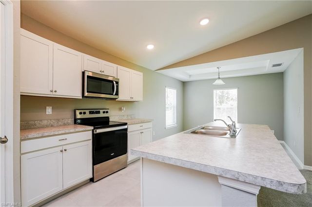 52 Olive AVE S, Lehigh Acres, FL 33976