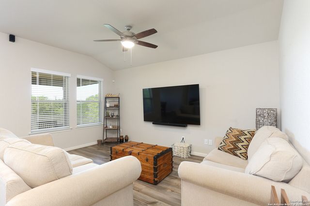 12210 Icon Rdg, San Antonio, TX 78253