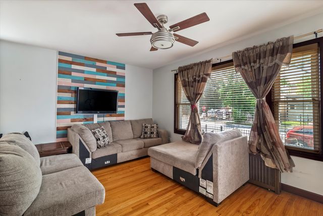 2705 N Oak Park Avenue, Chicago, IL 60707