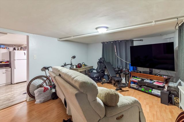 2705 N Oak Park Avenue, Chicago, IL 60707