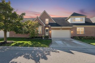 48551 Oak Bridge Drive, Canton, MI 48188