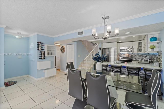 11860 SW 18th Terrace 103, Miami, FL 33175