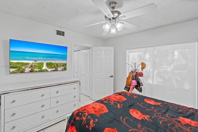 11860 SW 18th Terrace 103, Miami, FL 33175