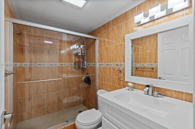 11860 SW 18th Terrace 103, Miami, FL 33175