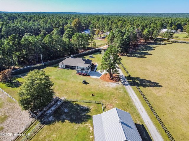 146 Jean Marie Lane, Vass, NC 28394